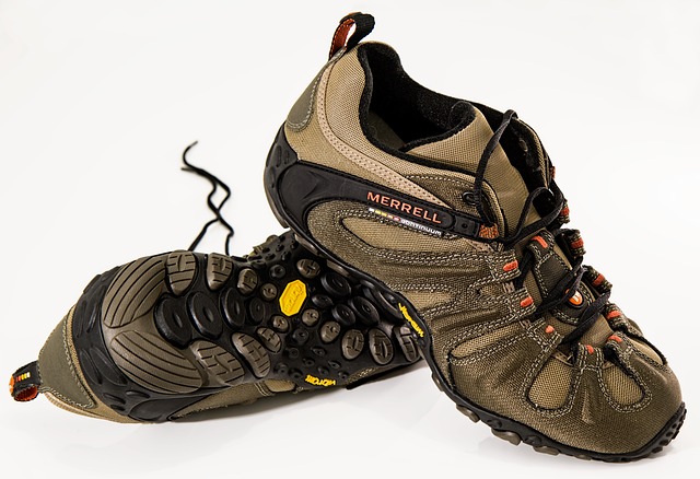 Running Shoes Running Shoes